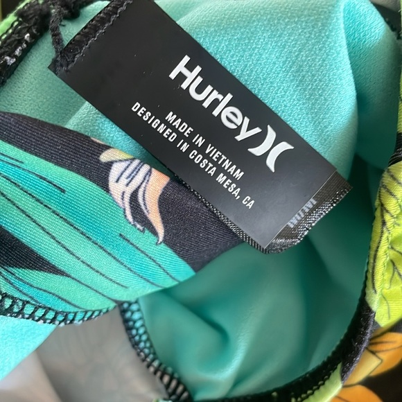 NEW Hurley Swim Suit - Picture 5 of 9